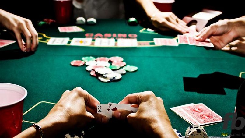 Luật chơi poker đơn giản